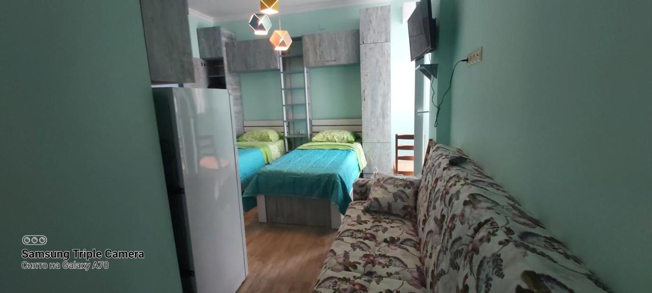 Студия Радуга У Моря Колхида Batumi Exteriér fotografie